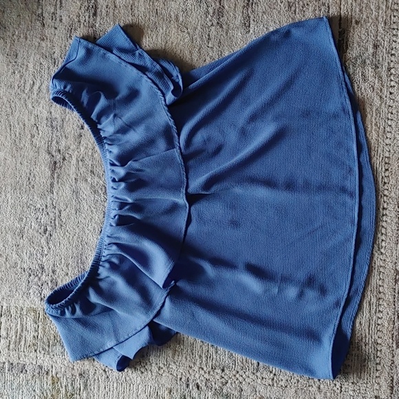 🌞2 for 20! Eclipse off-the-shoulder blouse - Picture 1 of 5